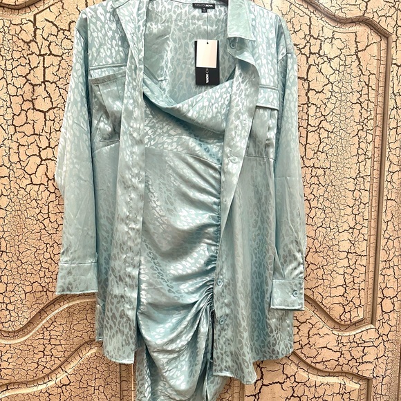 Finally Friday Satin Dress - Picture 11 of 11